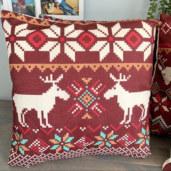 Christmas Reindeer & Snowflakes Pillowcase Set - Picture 5 of 7